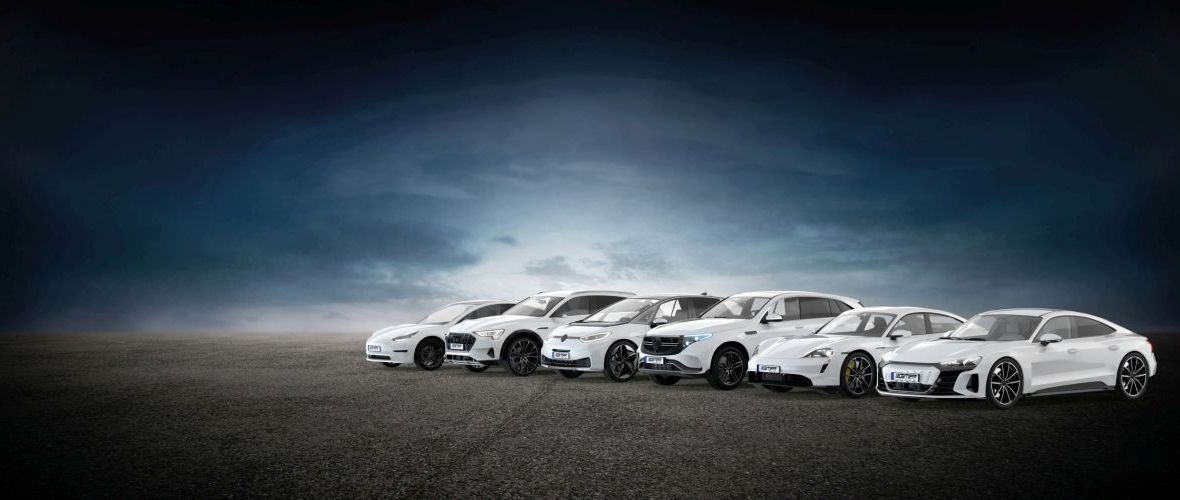 swan-ambient-tesla-model-3
